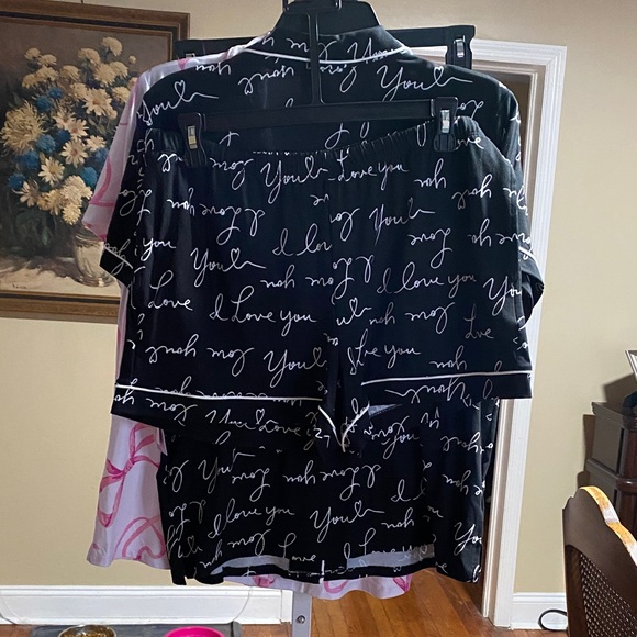 2 sets of joyspun pajama short sets BNWT - Picture 2 of 8